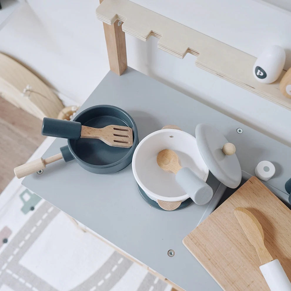 PLAYSET - Wooden Kitchen & Fridge Set