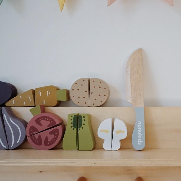 PLAYSET - Wooden Vegetable Cutting Kit