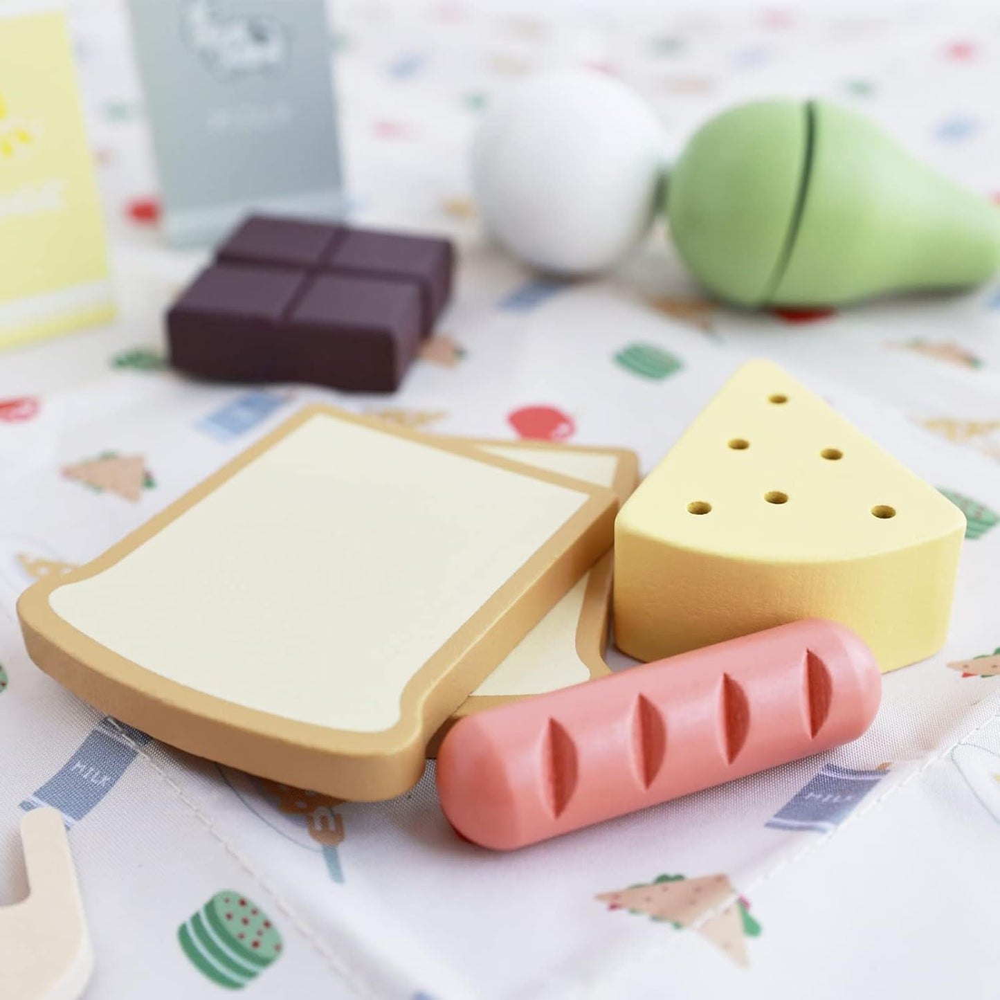PLAYSET - Wooden Picnic Pack & Play Kit
