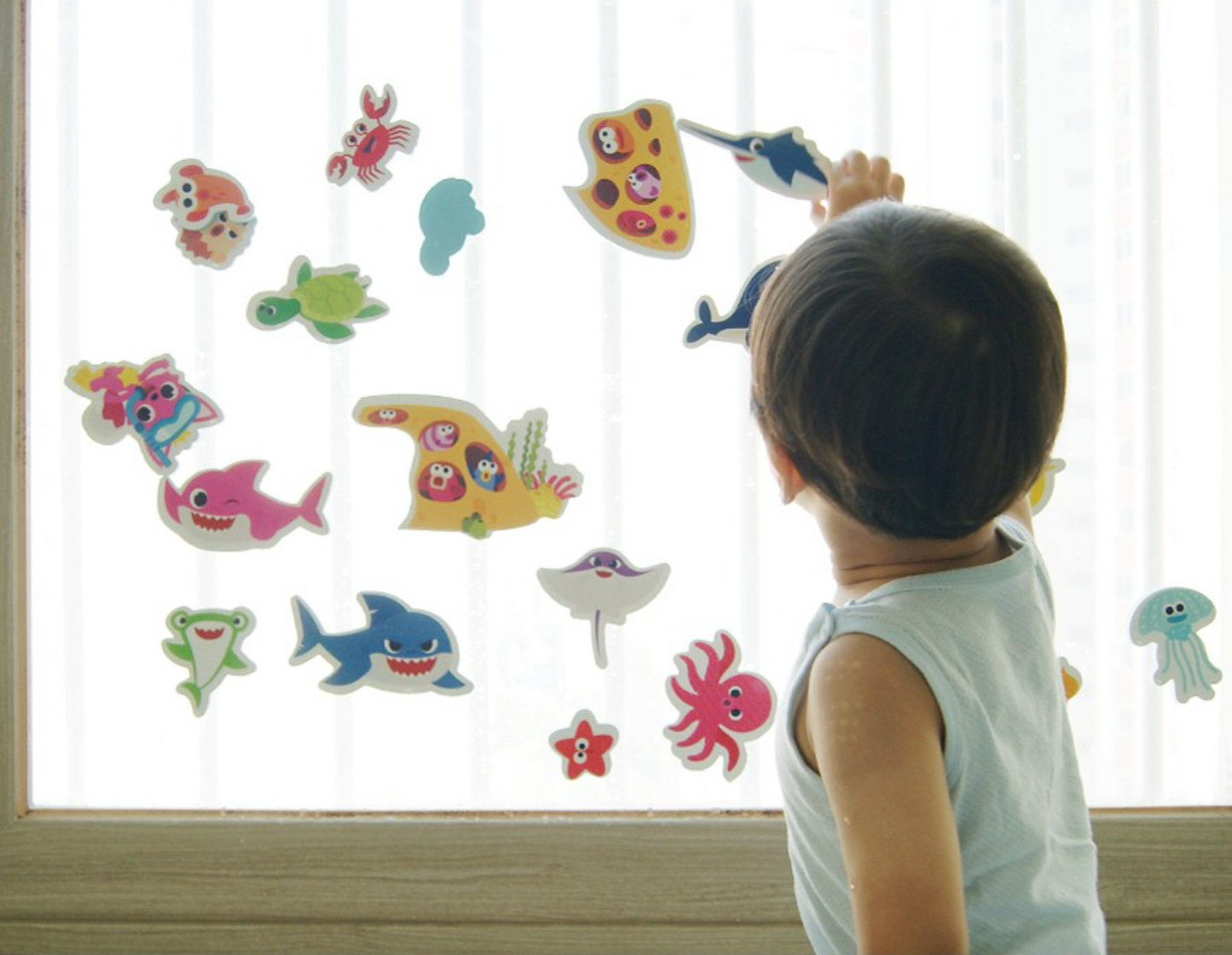 PINKFONG - Baby Shark Water Bath Play Stickers (30pcs)