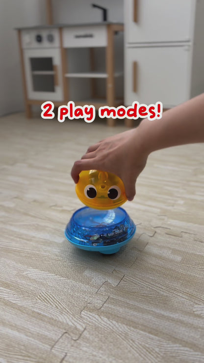 PINKFONG - Baby Shark 2-in-1 UFO: Water and Ground Music Bathing Toy